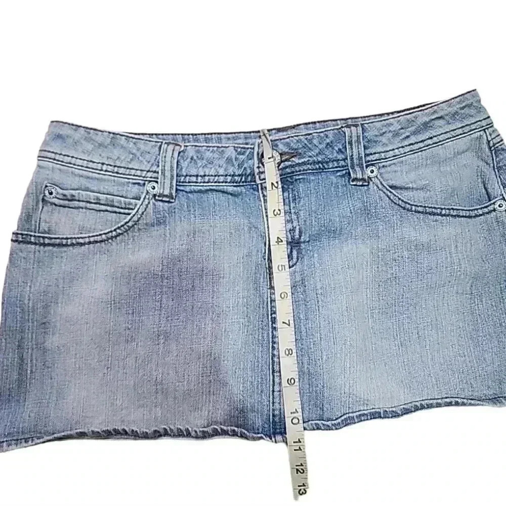 ARIZONA Jeans Y2k Mini Denim Skirt. Size 11 - Picture 5 of 6